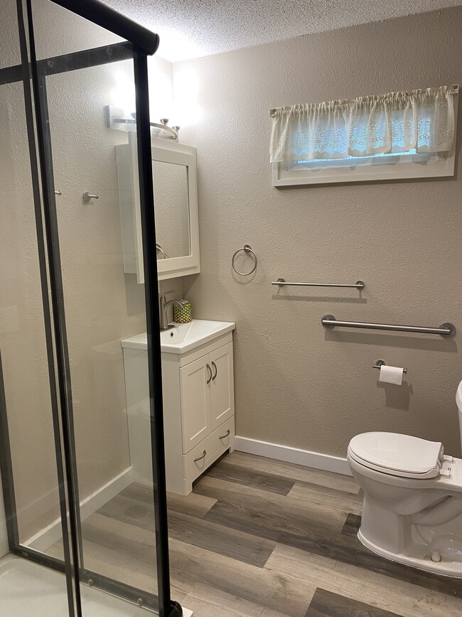 Photo - 2535 Jefferson St Unit 2535