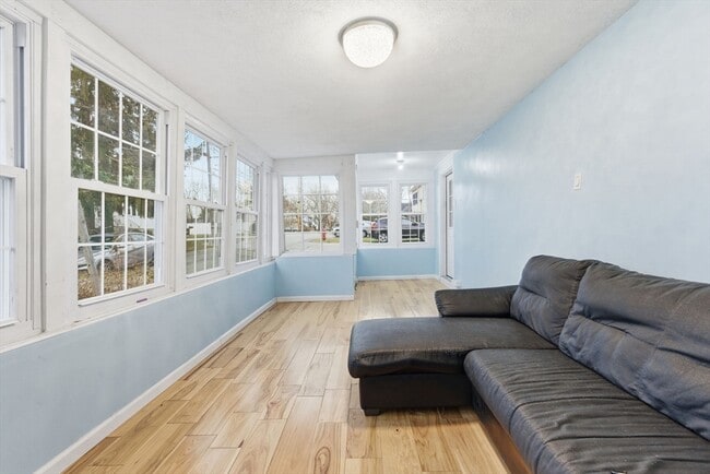 Photo - 16 Floyd St Unit 1