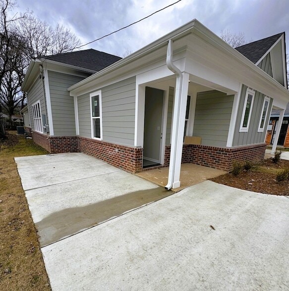 547 Berclair Rd