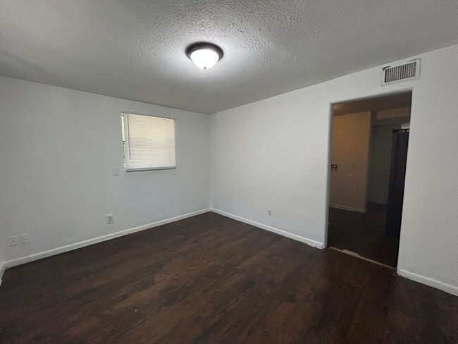 Photo - Nolan Street Duplex Unit 3105 Nolan St