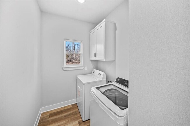3 Ceres Cir