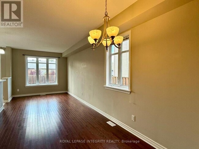 Photo - 949 Klondike Rd