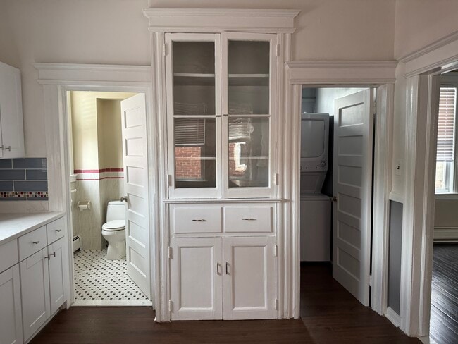 Building Photo - 353 Millburn Ave Unit Millburn Duplex