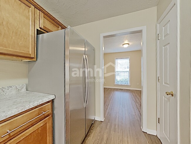 Photo - 1009 Blue Mountain Ln