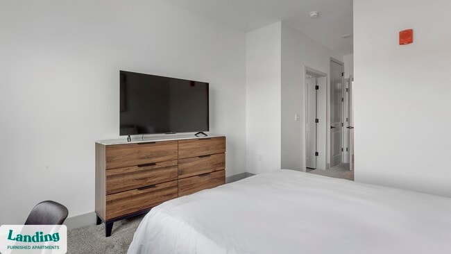 Photo - 2005 Brook Rd Unit 2-414