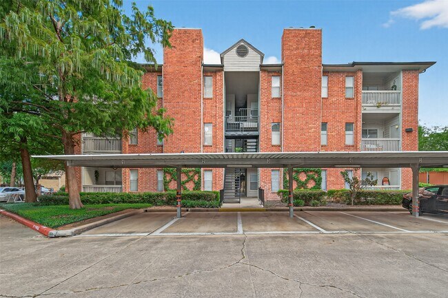 Photo - 4041 Drake St Unit 203