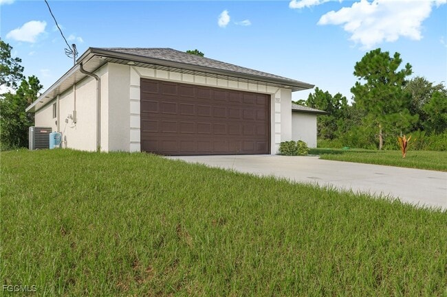 Building Photo - 3007 53rd St W Rental