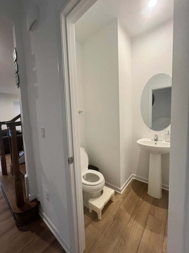 Photo - 230 Newbury St