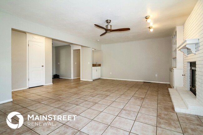 Photo - 10101 Mamus Ln