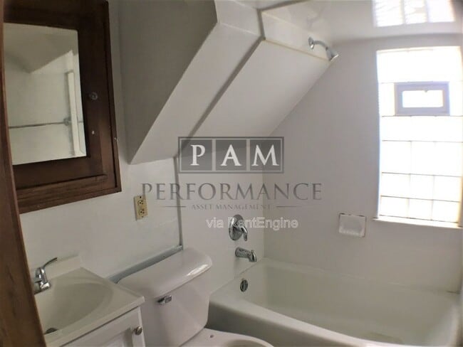 Photo - 1132 S 57th St