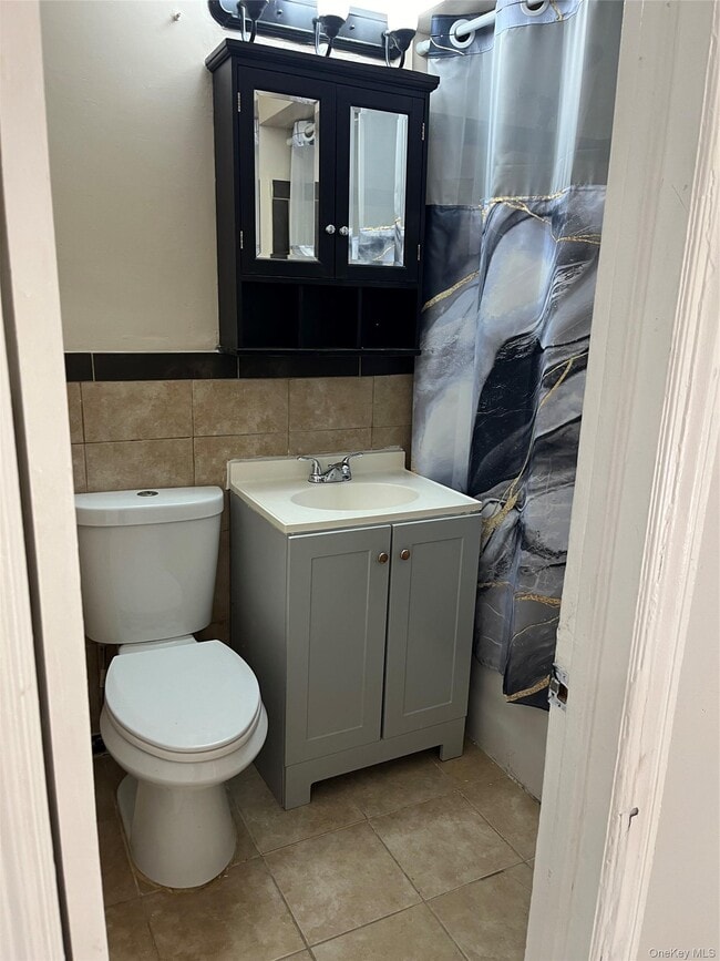 Photo - 1650 E 48th St Unit 1