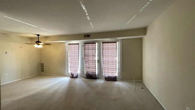 Photo - So Close to Old Town Occoquan!