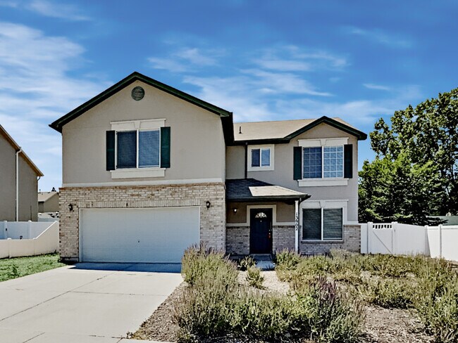 Photo - 13902 Travis Boyd Cir House