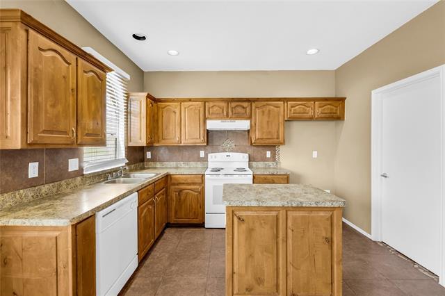 Photo - 1217 Foxtail Ln
