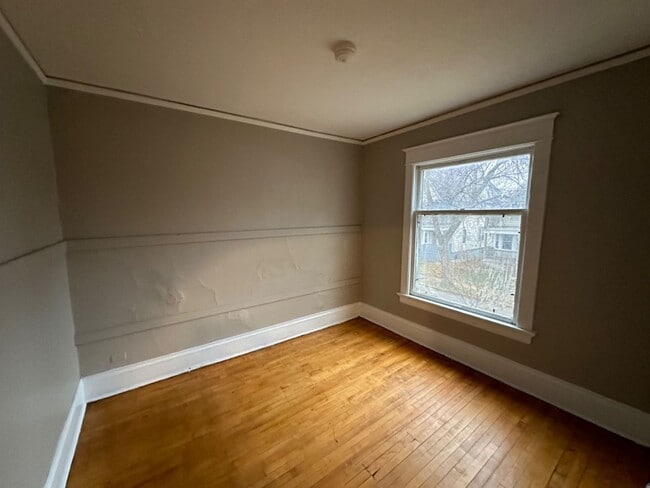 Photo - 2535 N 16th St Unit 2535A (Upper)