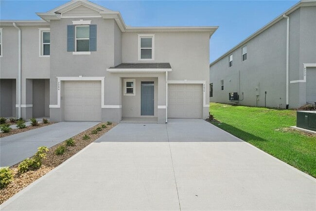 Building Photo - 2076 Monteverde Ave