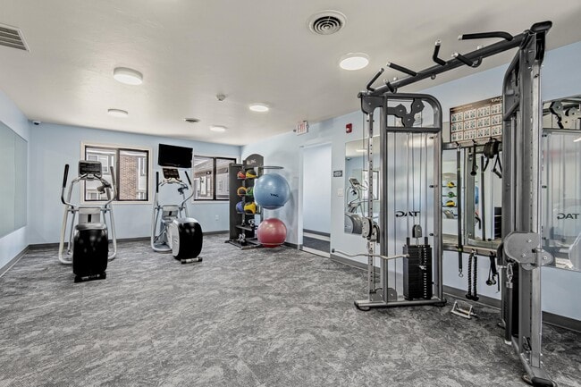 Creekwood Apartments Fitness Center