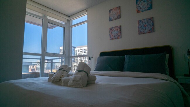 Photo - 151 Dan Leckie Way Unité SI ID1473068P