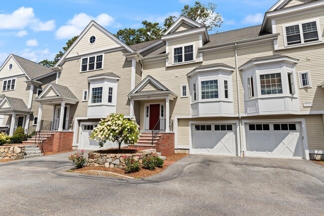 Photo - 10 Murray Ave Unit 15