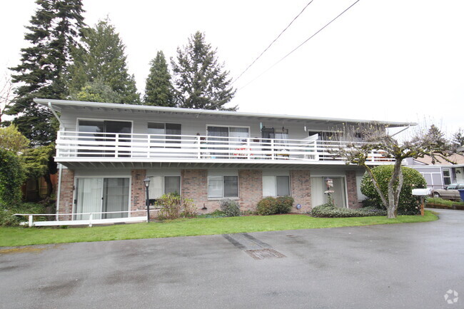 Building Photo - 15435 10th Ave SW Rental