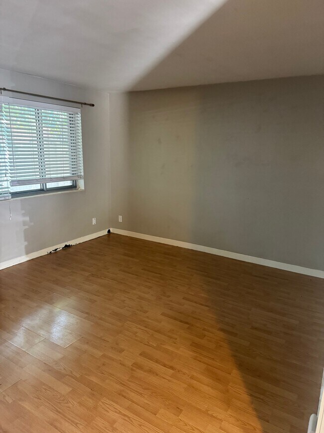 Photo - 837 E Stratford Ave Unidad 0