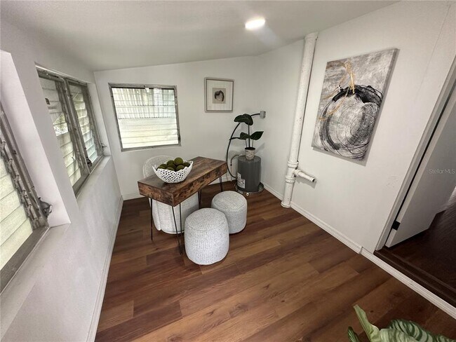 Photo - 6506 N Wellington Ave Unit B