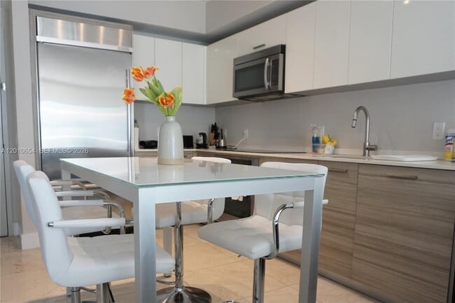 Photo - 1300 Brickell Bay Dr Unit 1904