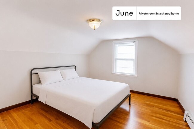 Building Photo - Room in Shared 4 bed/2 bath home in East Cambridge Unit C