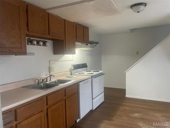 Photo - 4490 N Virginia Mines Rd