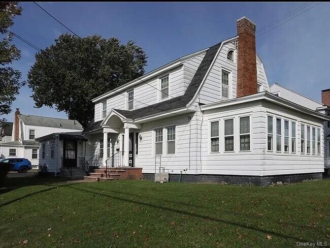 Photo - 601 Wadsworth St