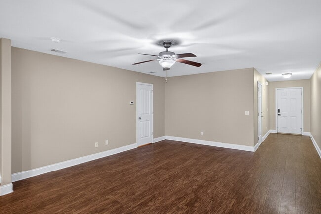 Photo - Gated waterfront community on Savannah Southside Unit 26