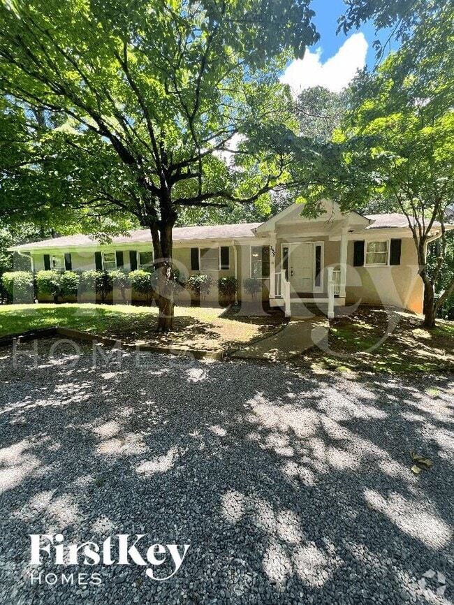 Building Photo - 155 Sweetwater Creek Cove Rental