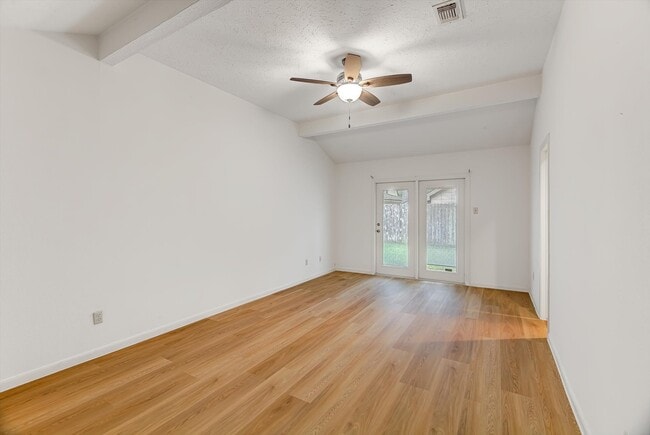 Building Photo - 3647 Marywood Dr