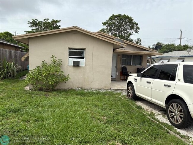 Photo - 532 NW 11th Ave Apartamento Unidad B