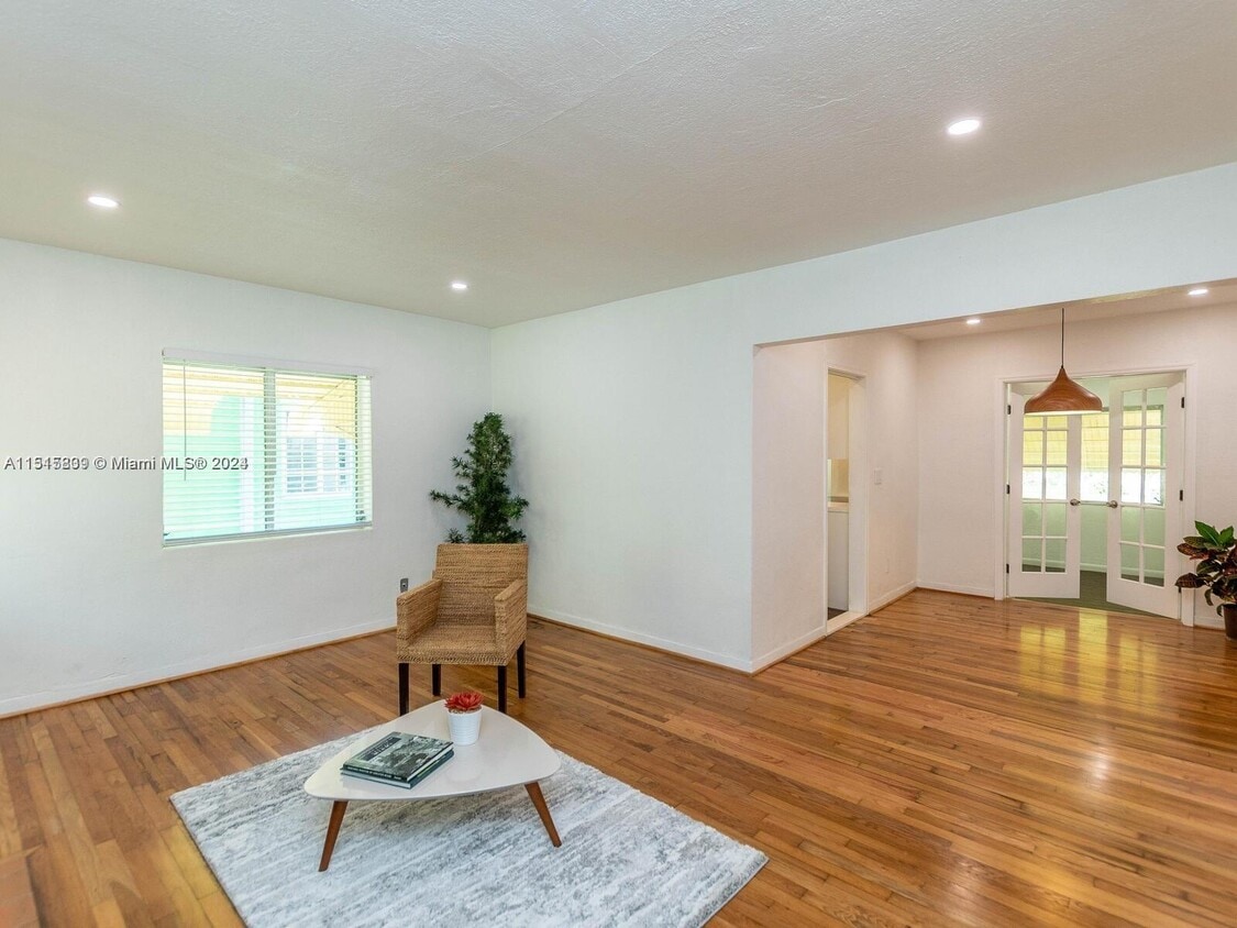Photo - 3463 Percival Ave (Miami, FL)