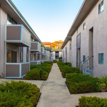 Property Walkway - 5720 Gaines St Unit 26