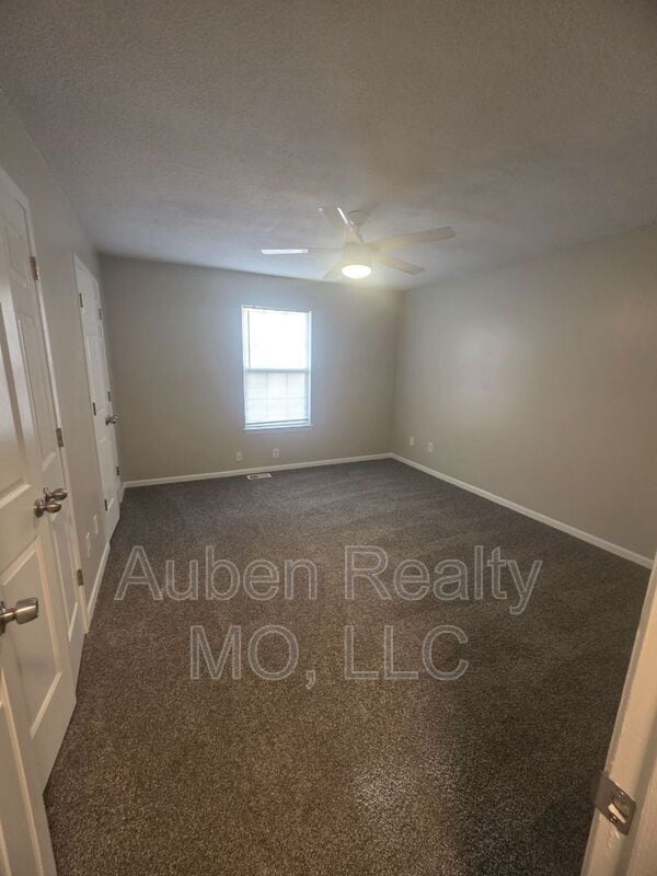 Photo - 7010 N Gower Ave