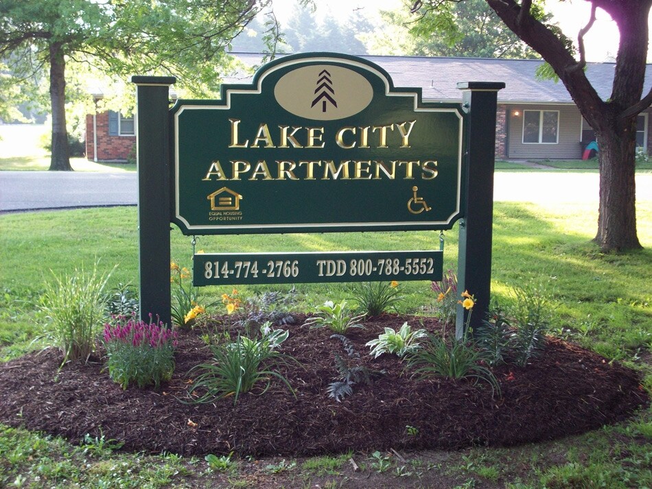 Lake City Apartments - Lake City Apartments