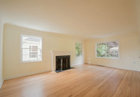 Photo - 5016 N Commercial Ave