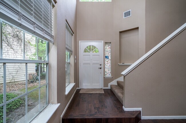 Photo - 66 Lakeridge Ct