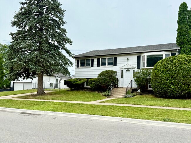 Photo - 6620 163rd Pl House