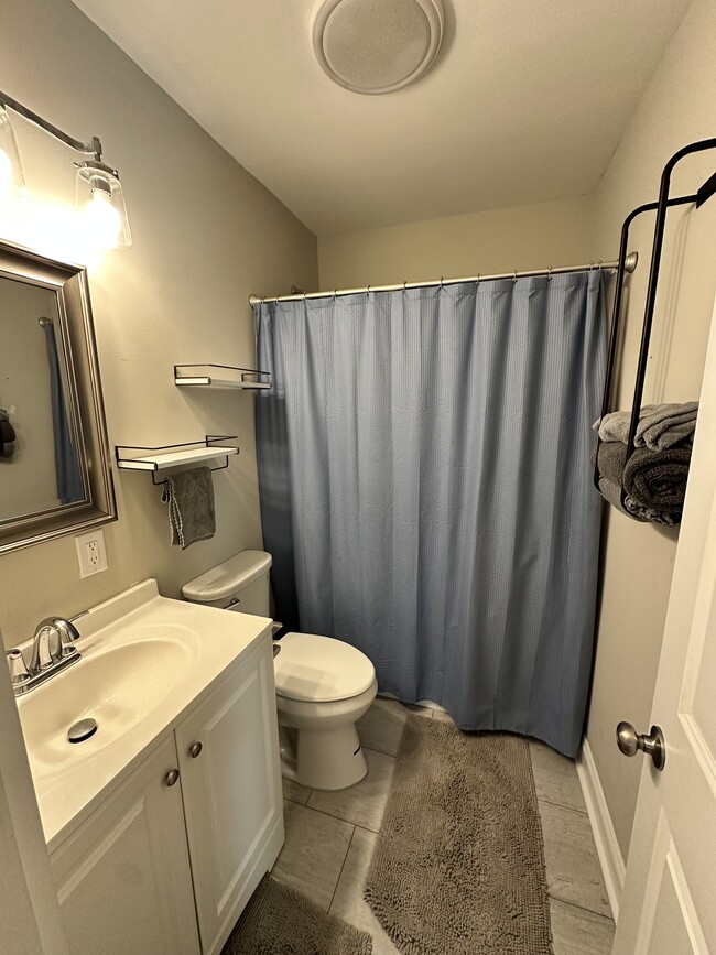 Photo - 1437 Norcova Ave