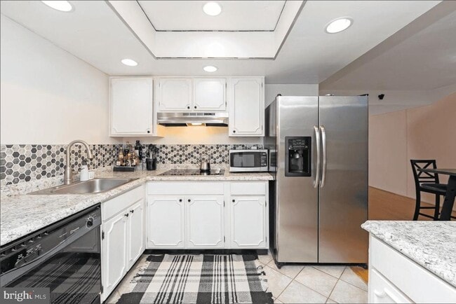 Photo - 40 Rittenhouse Dr