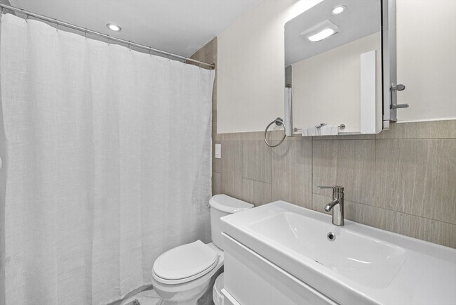 Photo - 30 Revere Beach Pkwy Unit 109