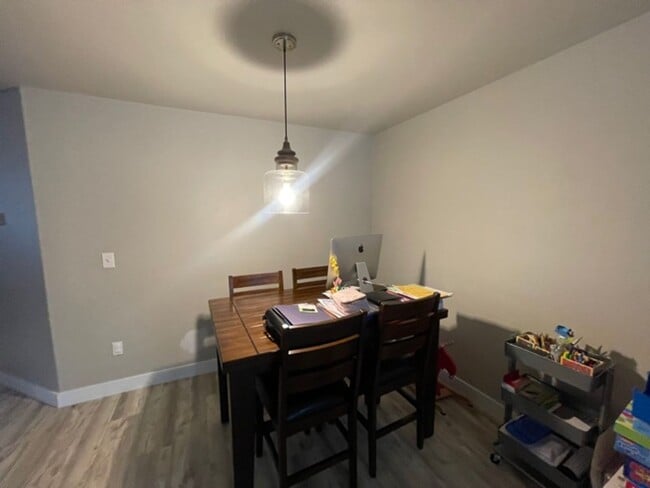 Photo - Beautiful 3 Bedroom Plus Den 2.5 Bath Home in Lake Stevens!