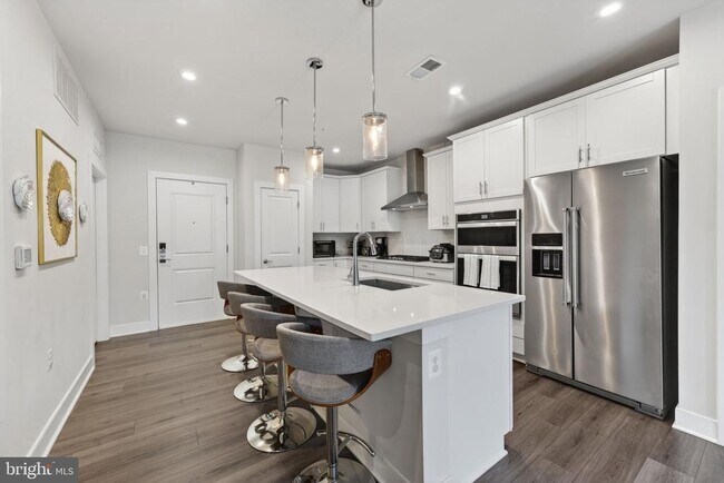 Photo - 102 St Ives Pl Unit 305