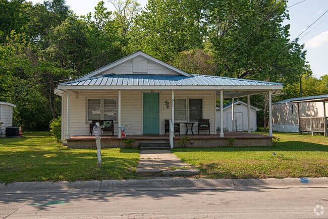 Building Photo - 511 S Shore Dr Rental