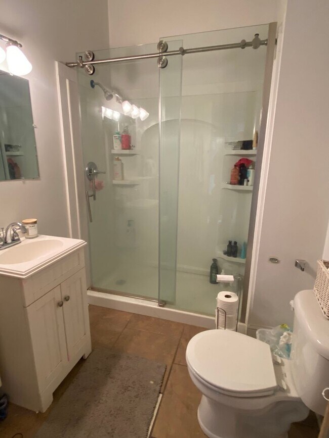 Photo - 1263 W Cary St Apartamento Unidad 2
