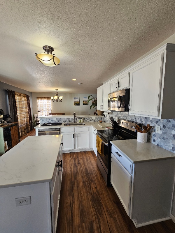 Photo - 9585 Castle Oaks Dr