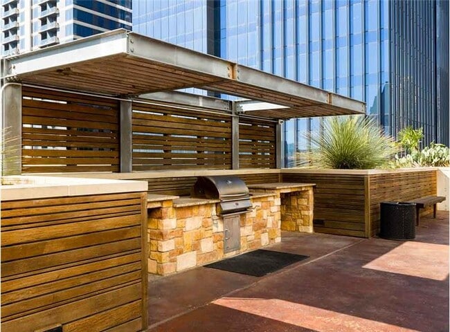 Photo - 420 W 3rd St Unidad A6-2